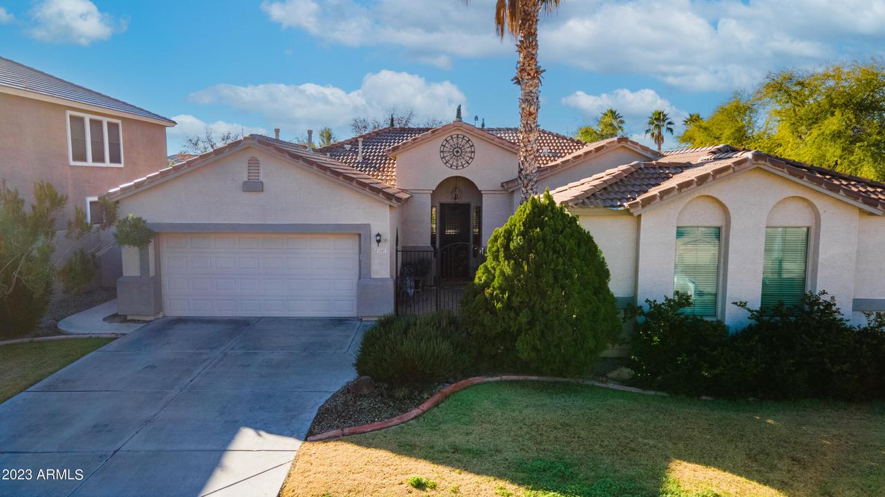 1537 E Carob Dr., Chandler, AZ 85286