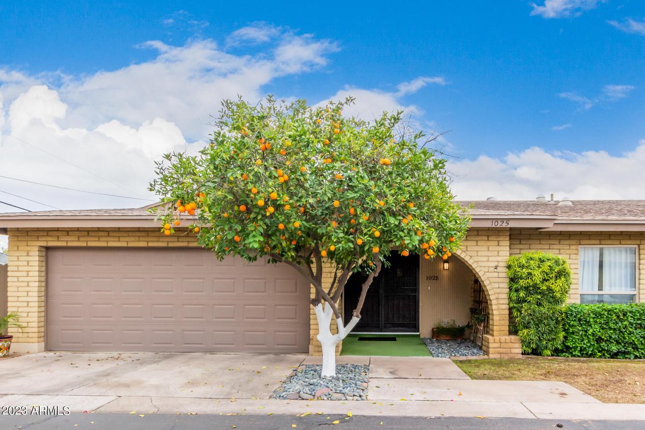 1025 E Marlette Ave., Phoenix, AZ 85014