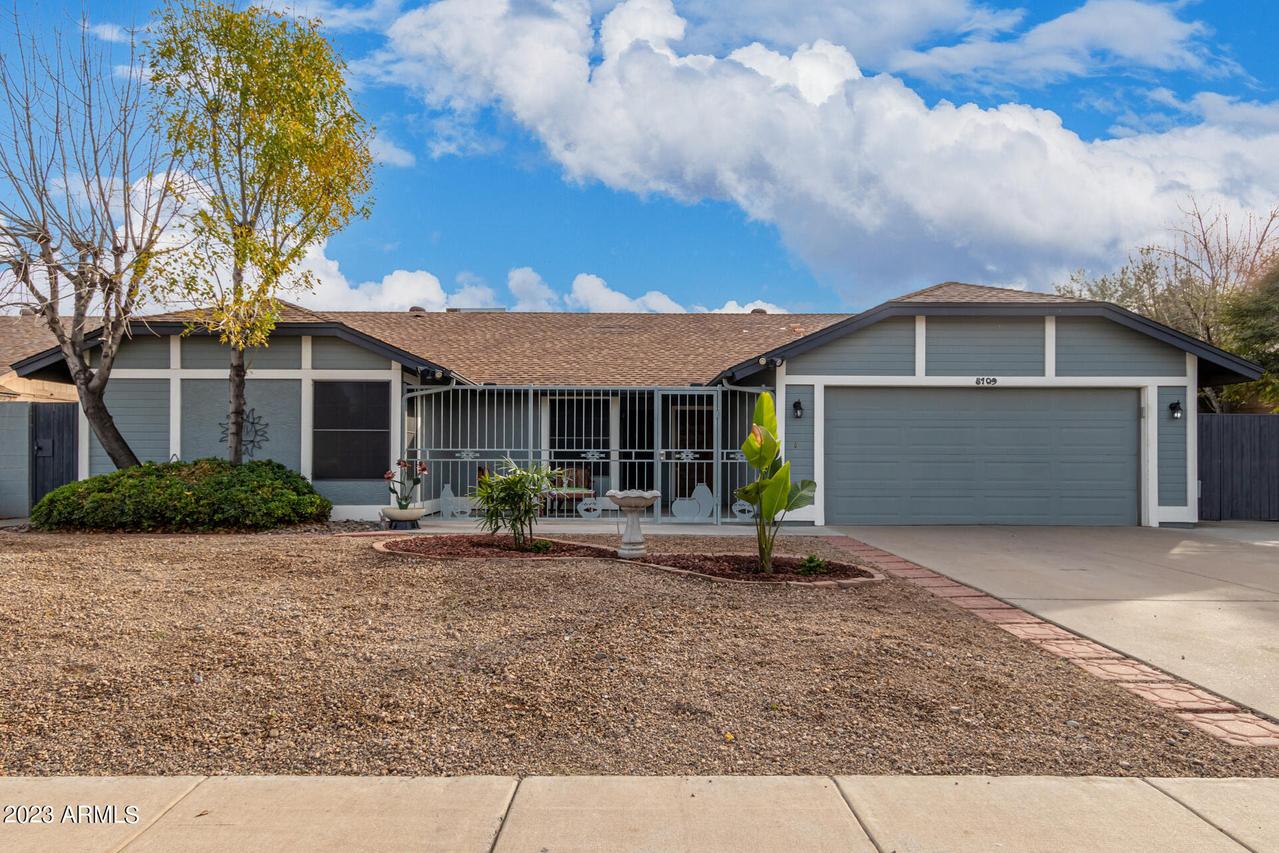 8109 W Dreyfus Dr., Peoria, AZ 85381