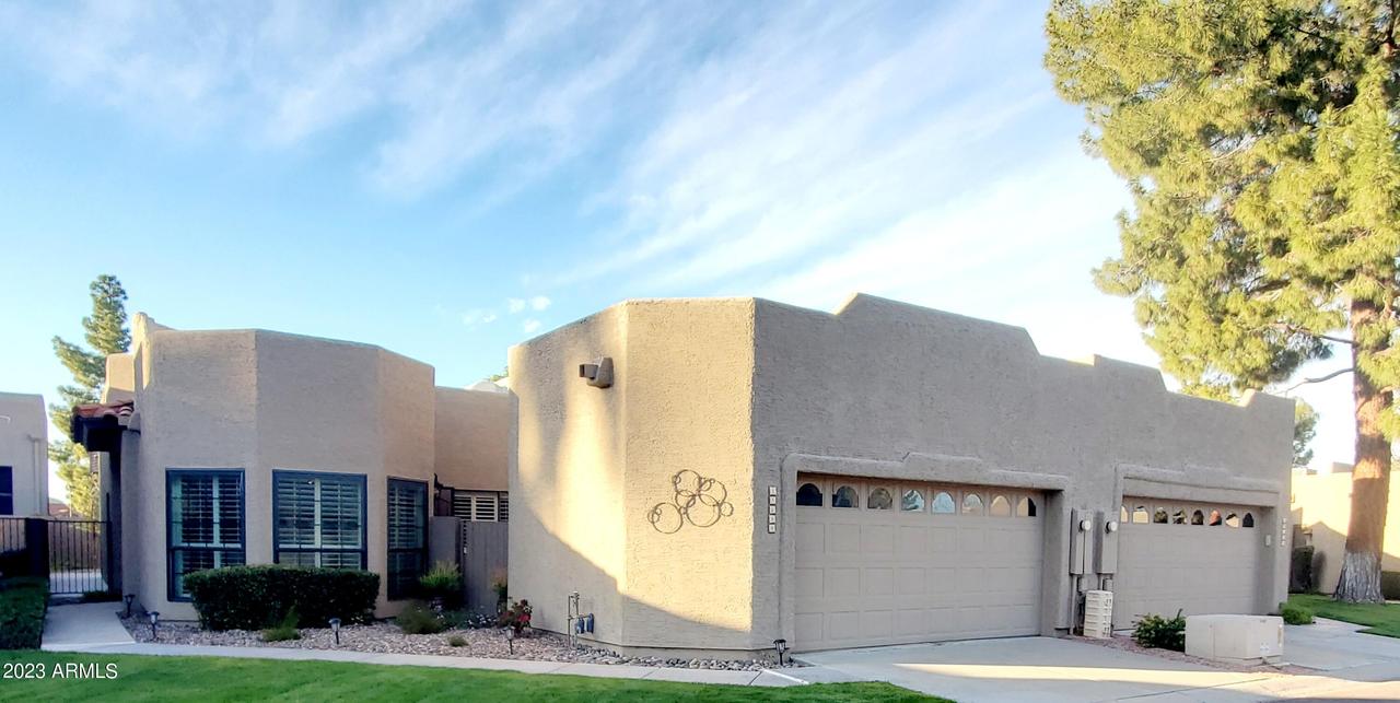 11648 N 41st Pl., Phoenix, AZ 85028
