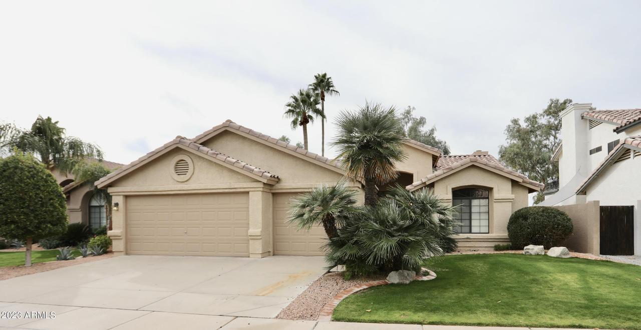 1201 W Honeysuckle Ln., Chandler, AZ 85248