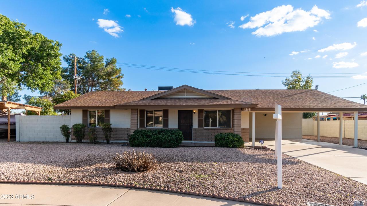 1215 E Geneva Dr., Tempe, AZ 85282