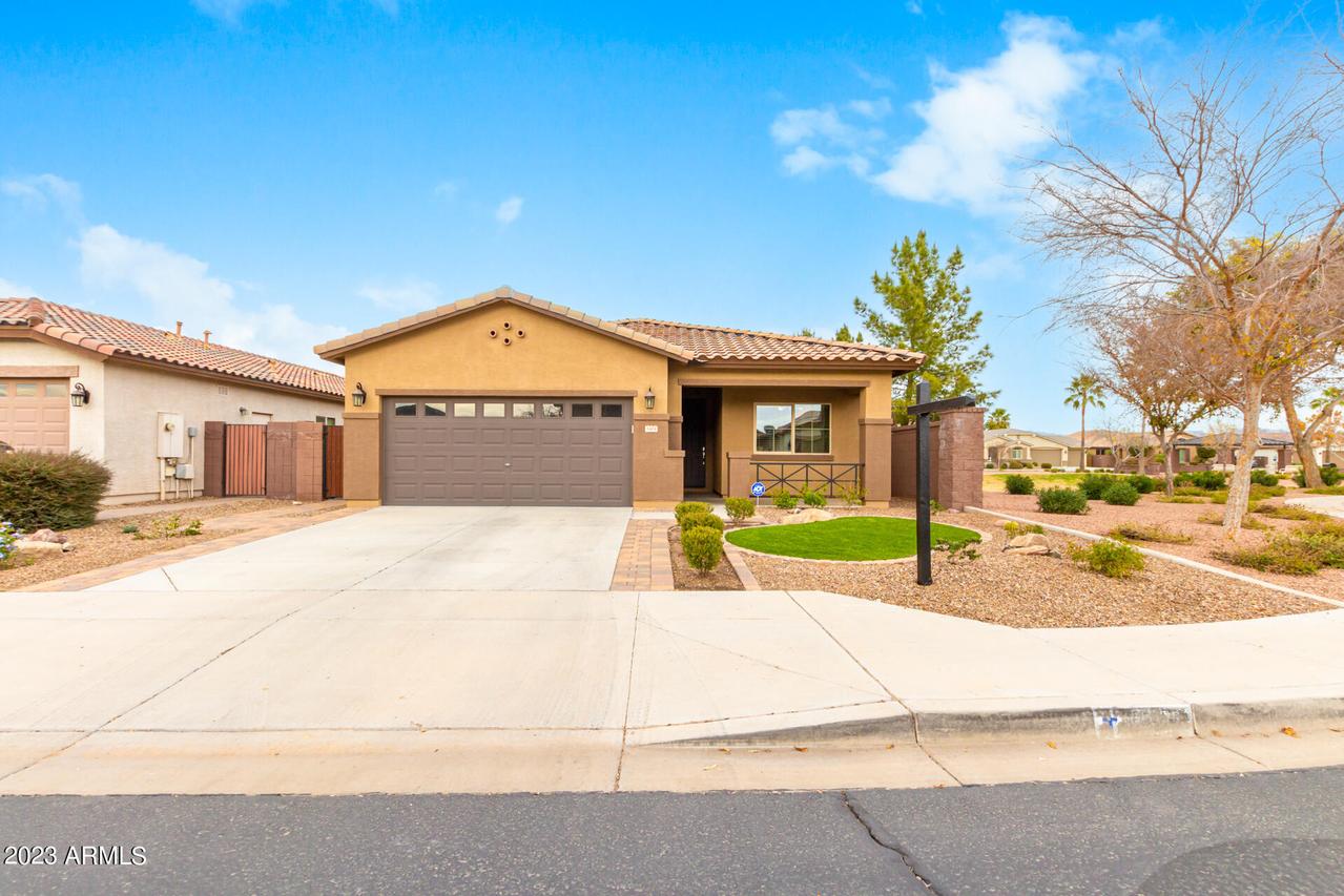 1404 W Rubber Tree Ct., Queen Creek, AZ 85140
