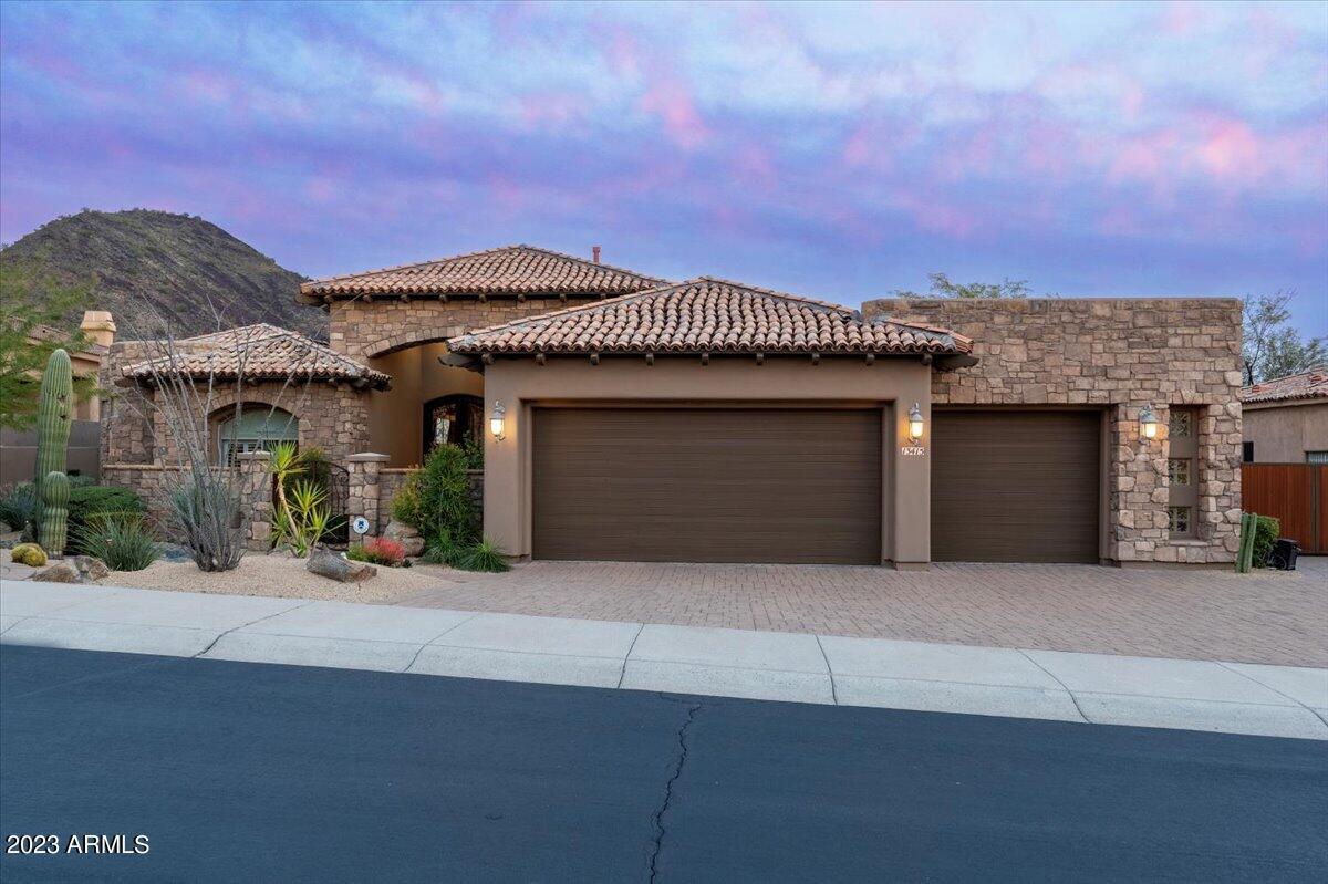13415 E Cannon Dr., Scottsdale, AZ 85259