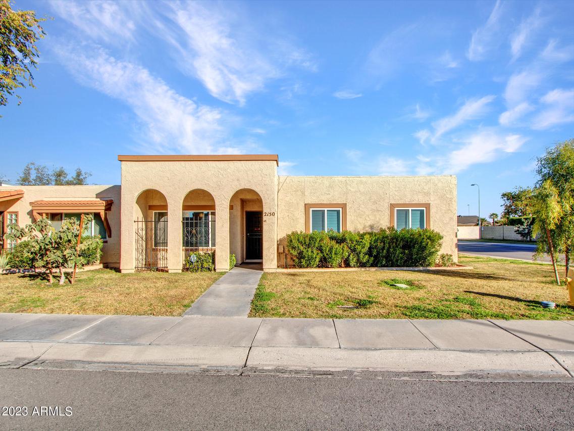 2150 E Minton Dr., Tempe, AZ 85282