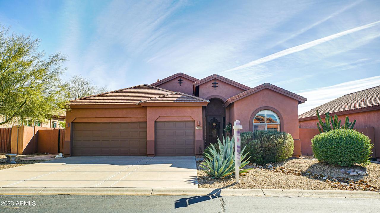 7089 E San Cristobal Way, Gold Canyon, AZ 85118