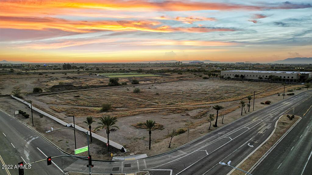 7915 N Glen Harbor Blvd. #-, Glendale, AZ 85307