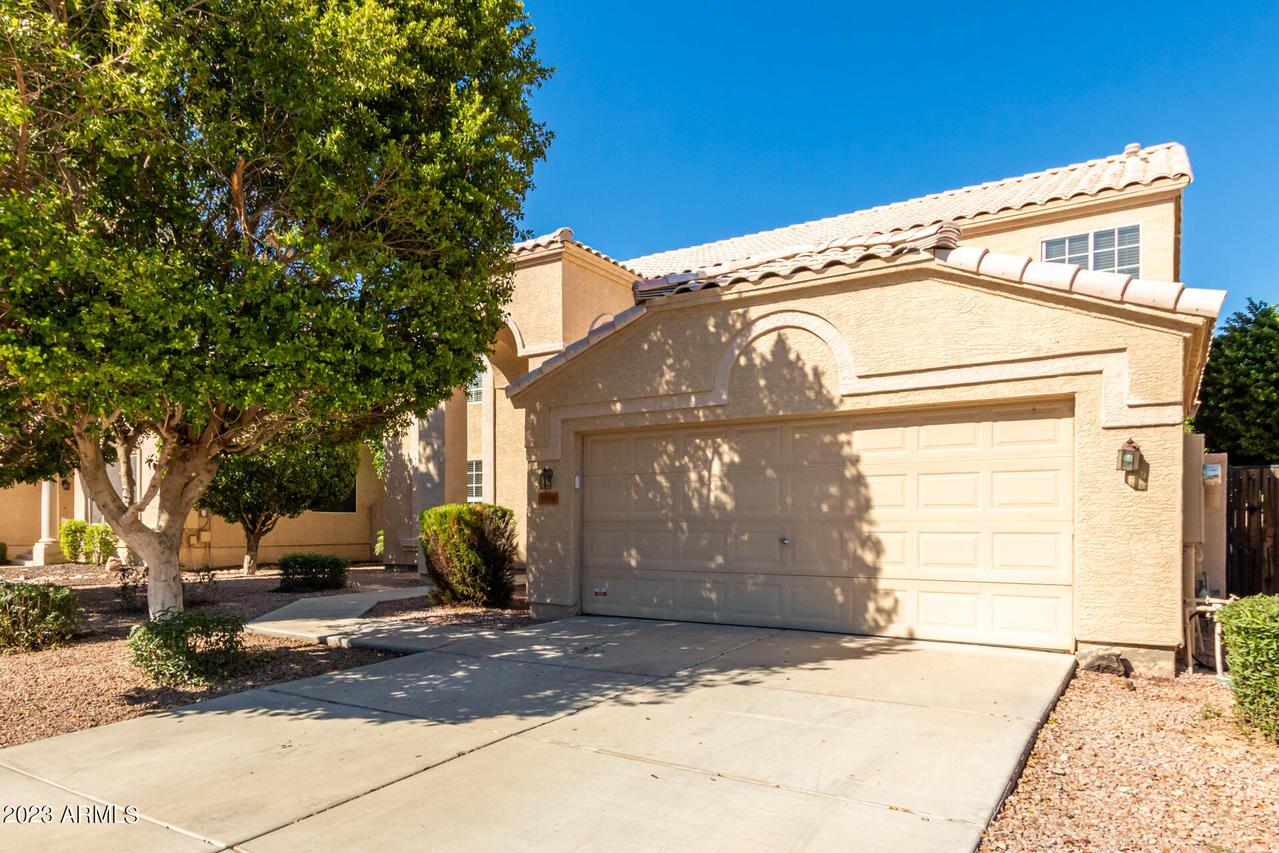 7414 W Willow Ave., Peoria, AZ 85381