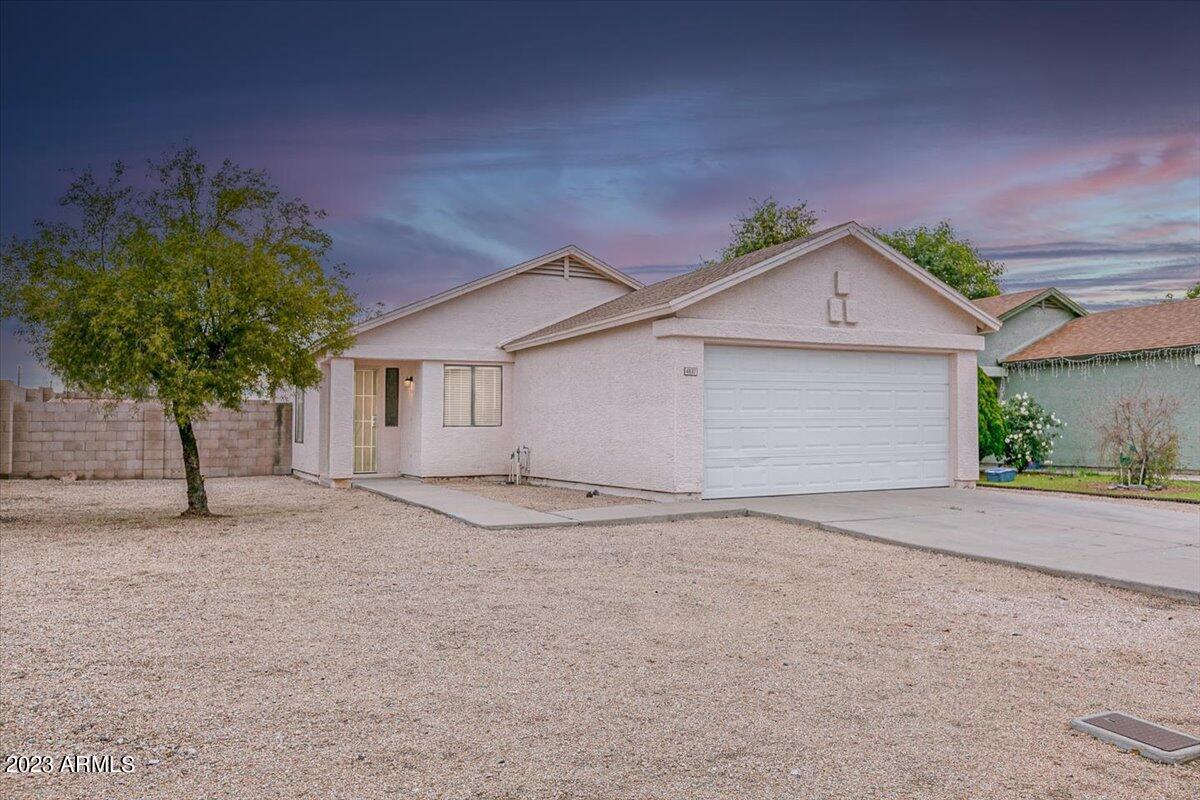 4837 N 87th Ave., Phoenix, AZ 85037