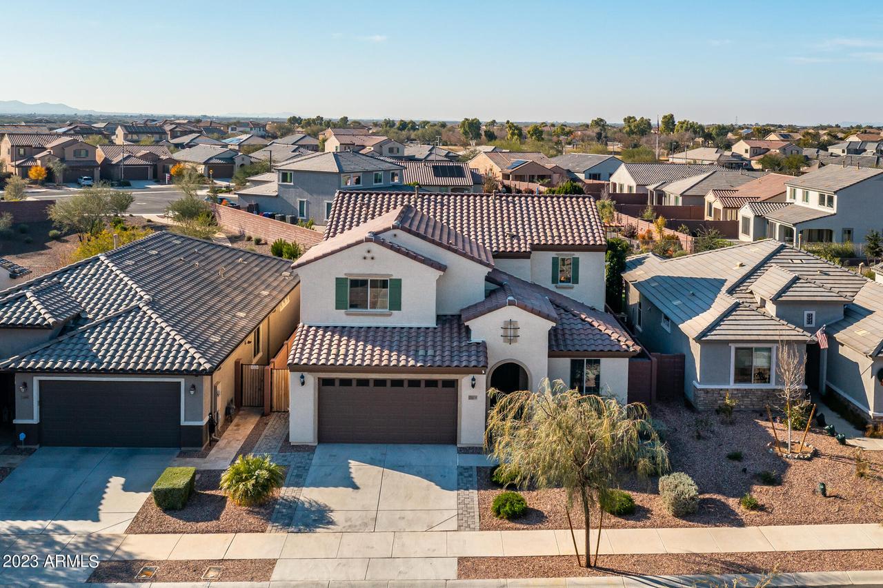 25674 N 161st Ave., Surprise, AZ 85387