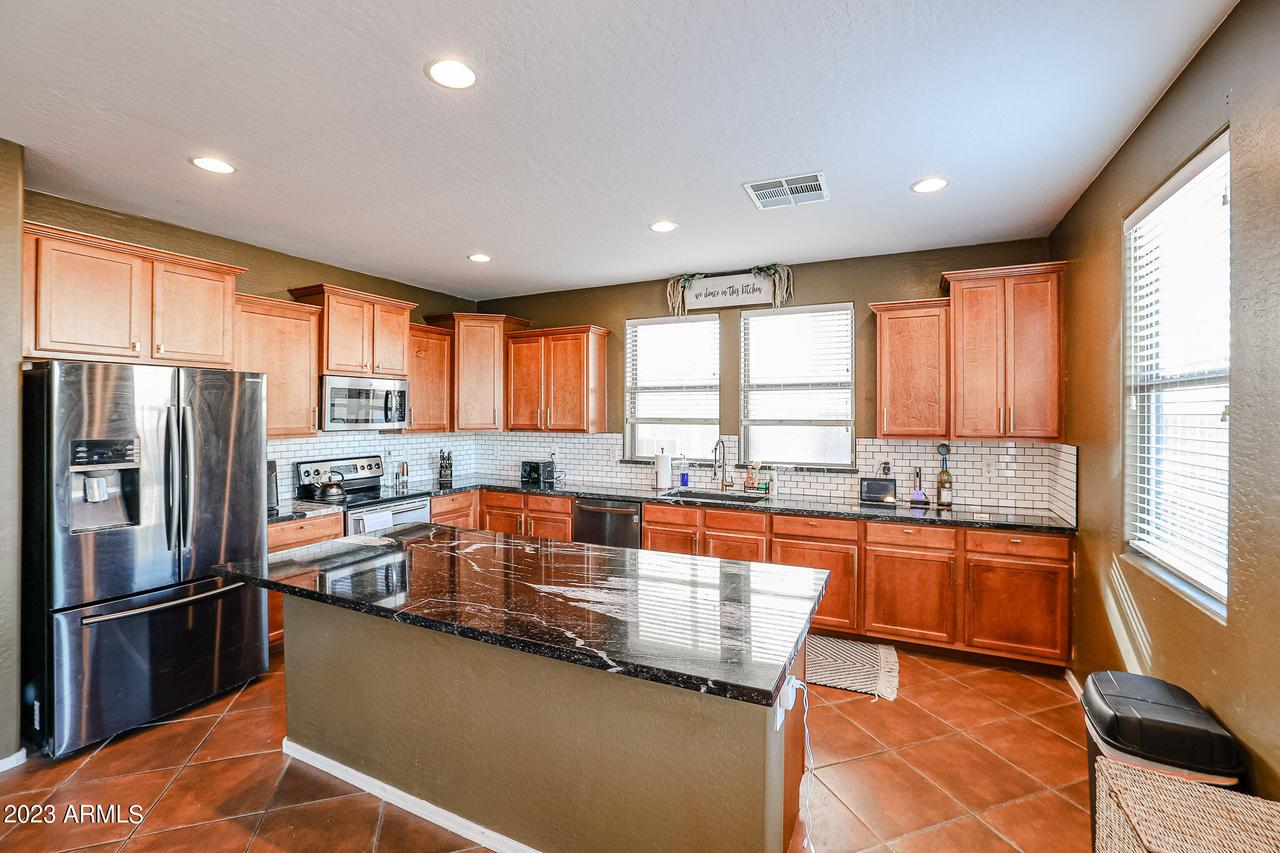 12106 W Villa Chula Ct., Sun City, AZ 85373