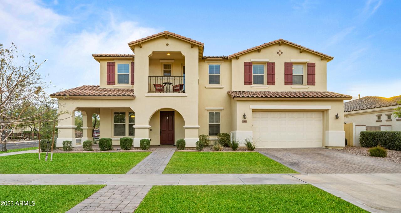 10439 E Starion Ave., Mesa, AZ 85212