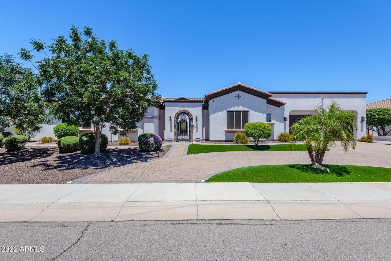 862 E Buffalo St., Gilbert, AZ 85295