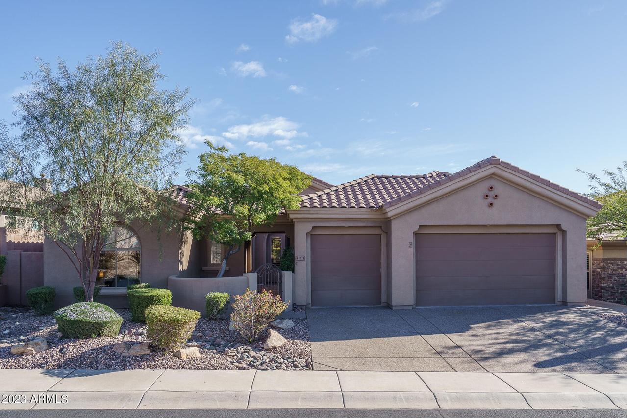 41611 N Laurel Valley Way, Anthem, AZ 85086