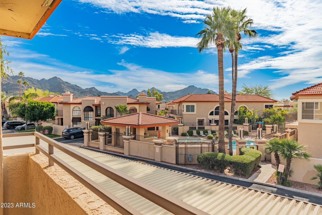 10410 N Cave Creek Rd. #2128, Phoenix, AZ 85020