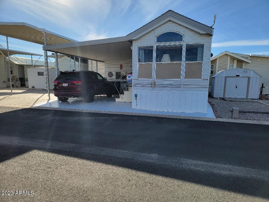 105 E Hedge Dr., Florence, AZ 85132