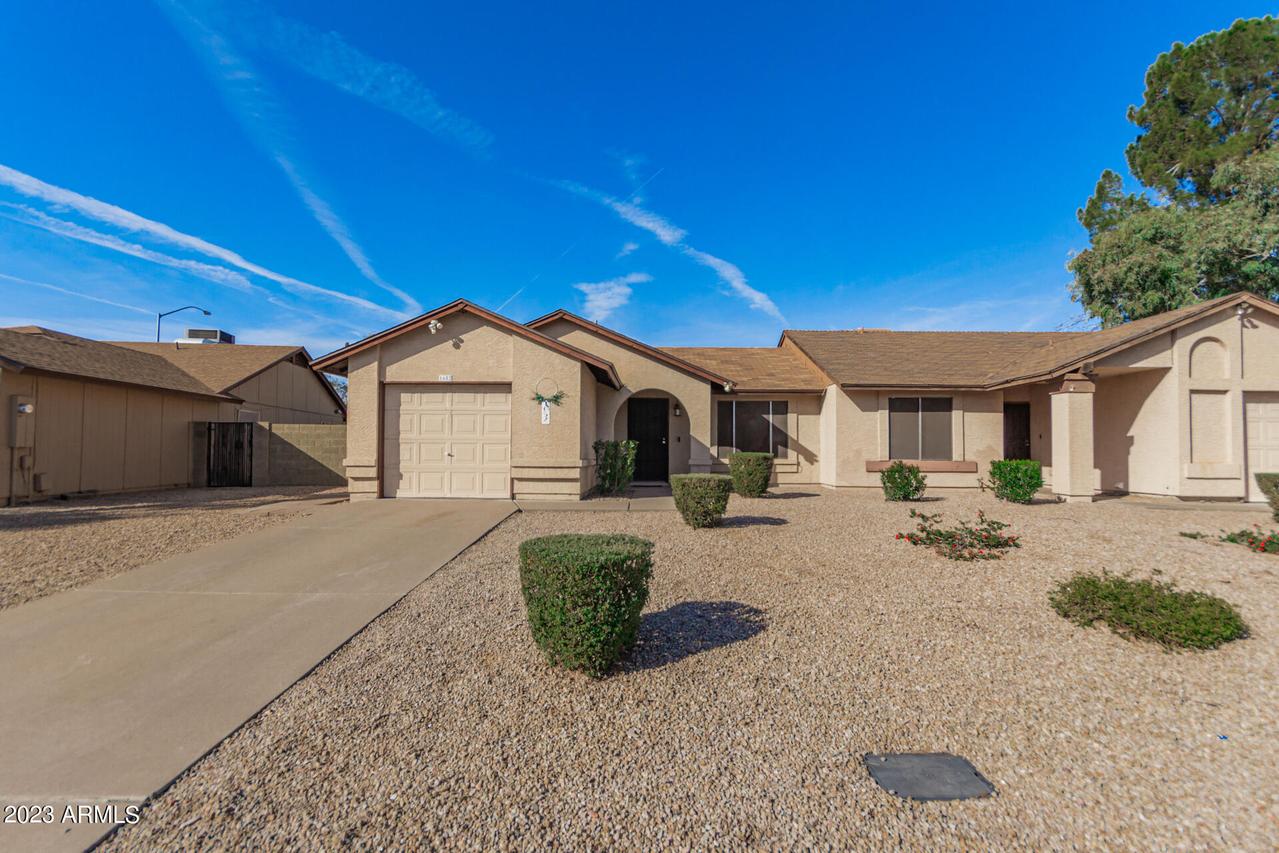 1652 S Robin Ln., Mesa, AZ 85204