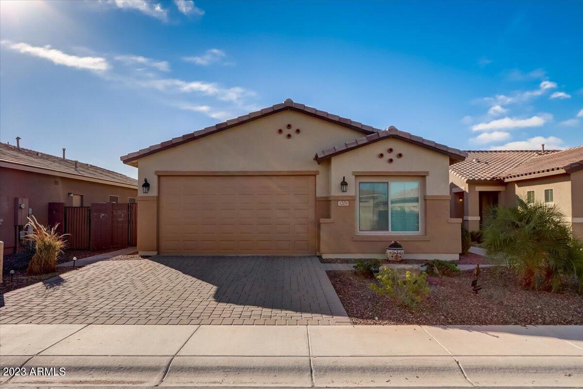 1209 W Joshua Tree Ave., Queen Creek, AZ 85140