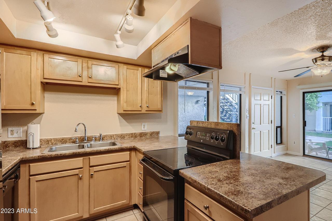 3002 N 70th St. #136, Scottsdale, AZ 85251