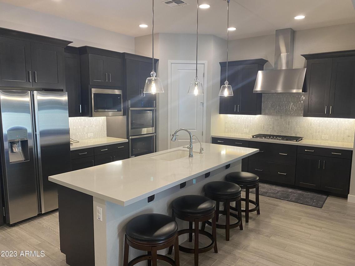 9418 W Daley Ln., Peoria, AZ 85383