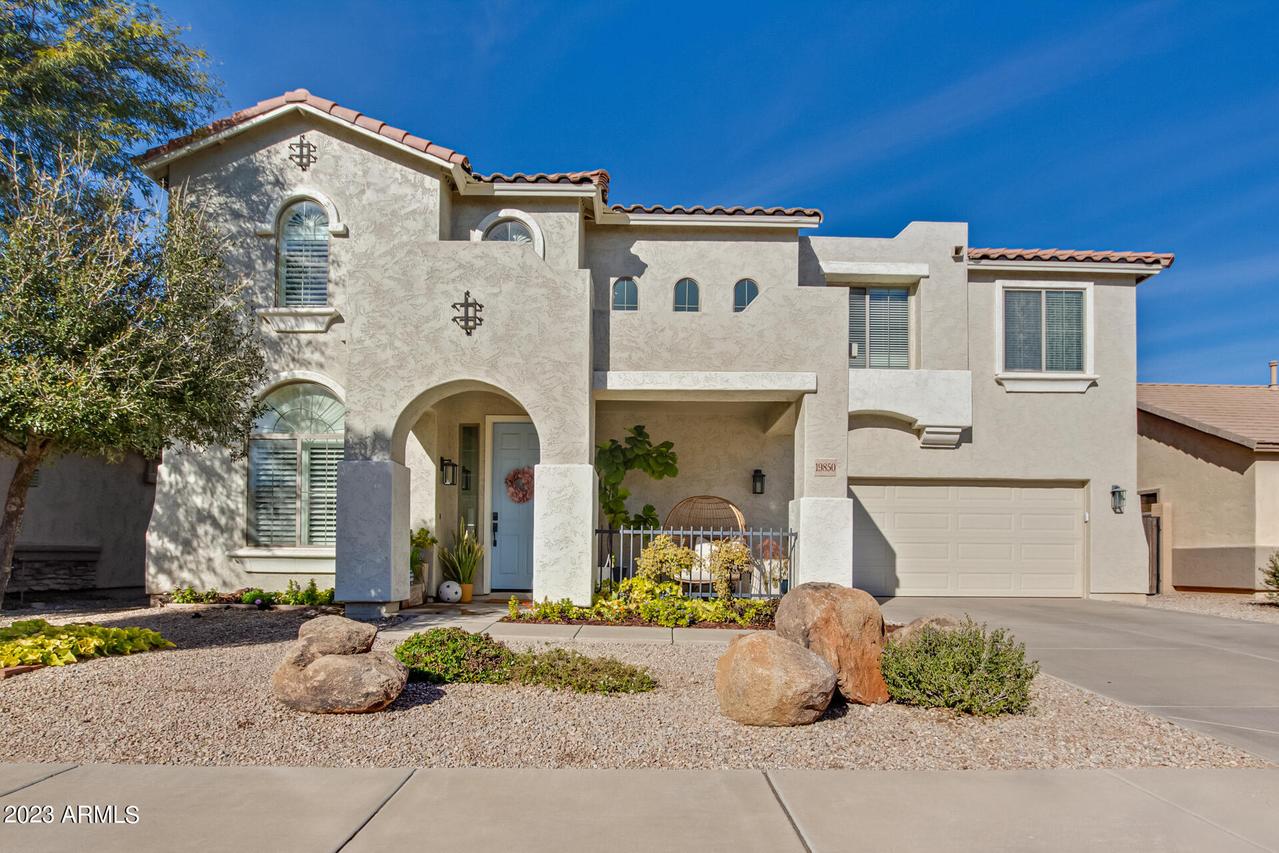 19850 E Carriage Way, Queen Creek, AZ 85142