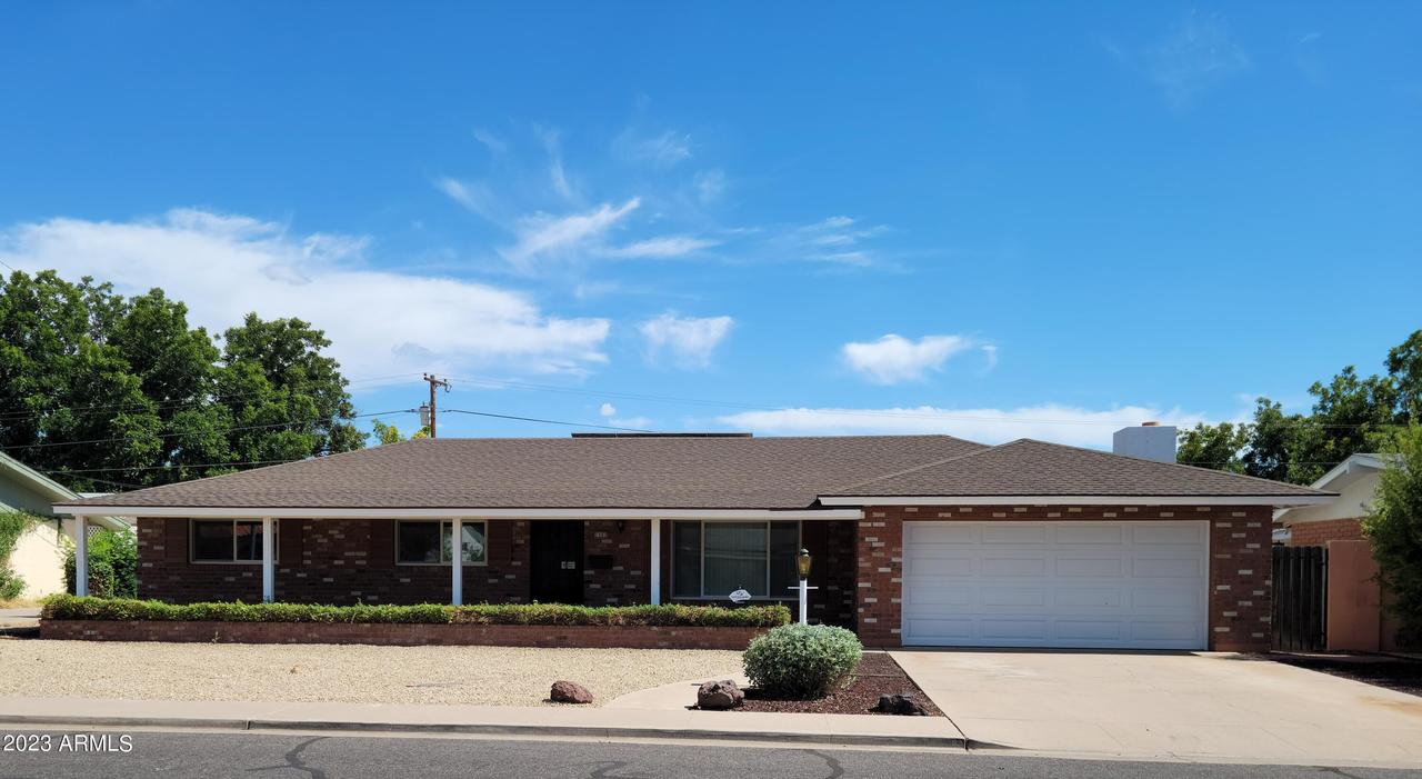 1303 W Devonshire St., Mesa, AZ 85201