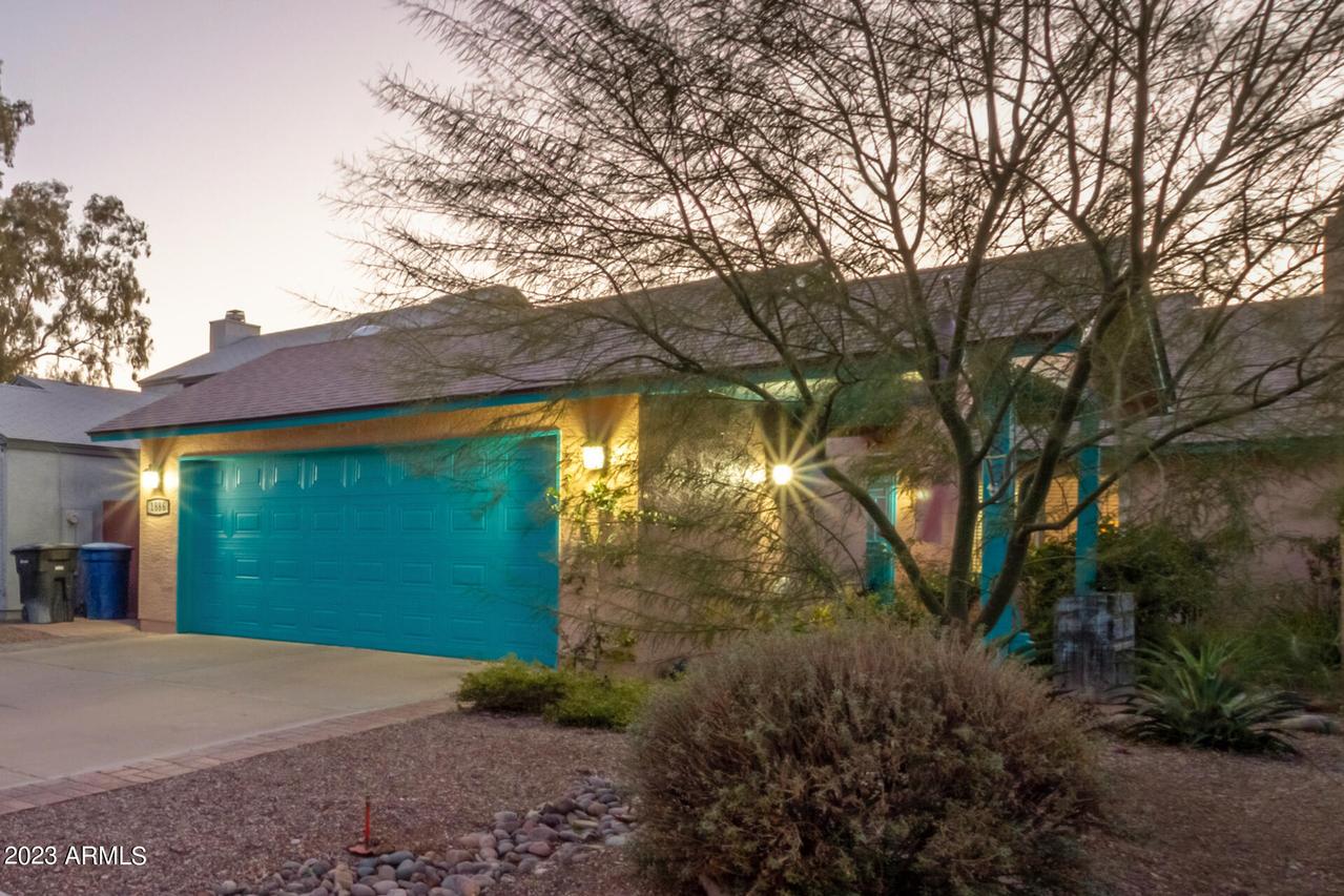 1886 N Iowa St., Chandler, AZ 85225