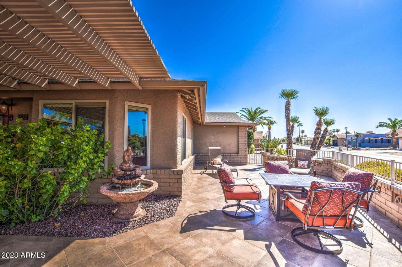 1872 Leisure World, Mesa, AZ 85206