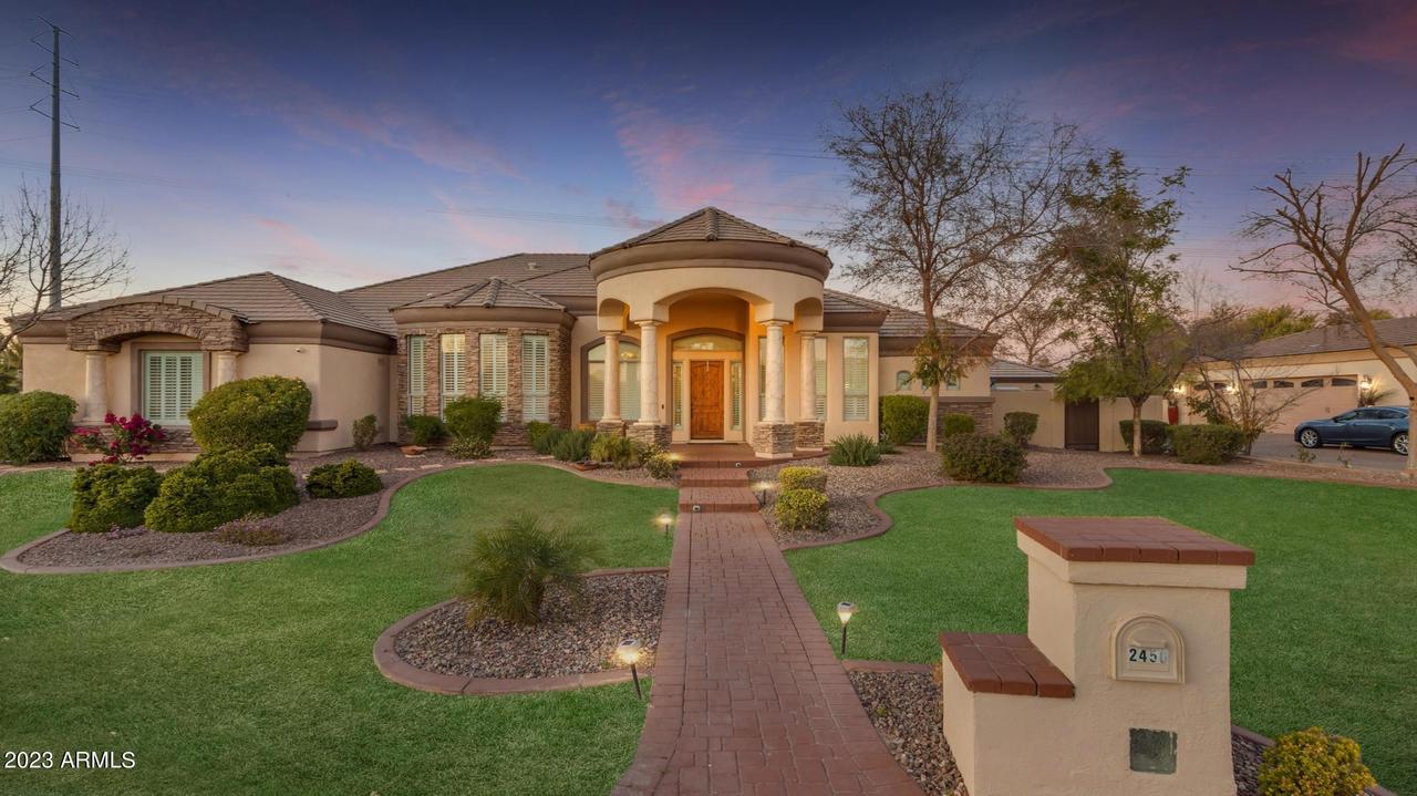 2450 E Vaughn Ave., Gilbert, AZ 85234