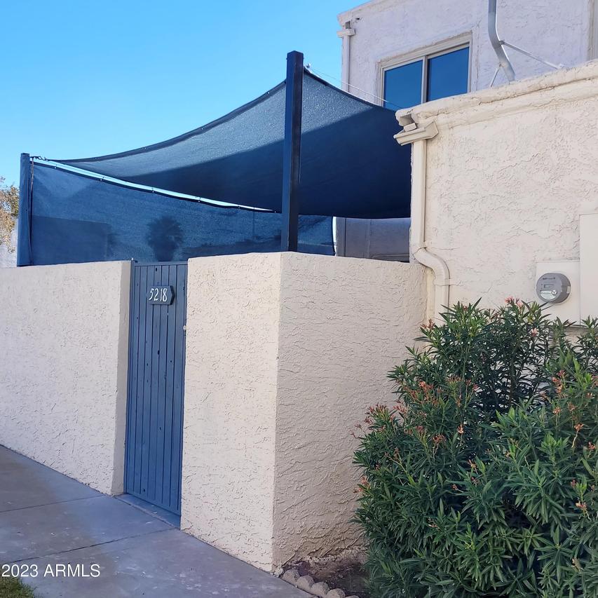 5218 N 42 Ln., Phoenix, AZ 85019