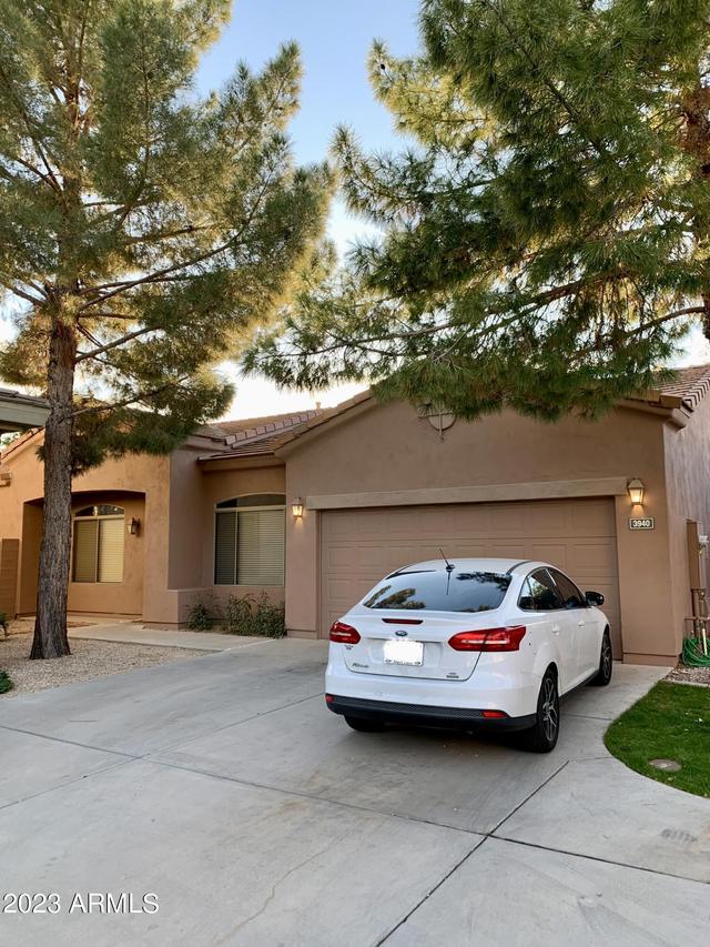 3940 S Greythorne Way, Chandler, AZ 85248