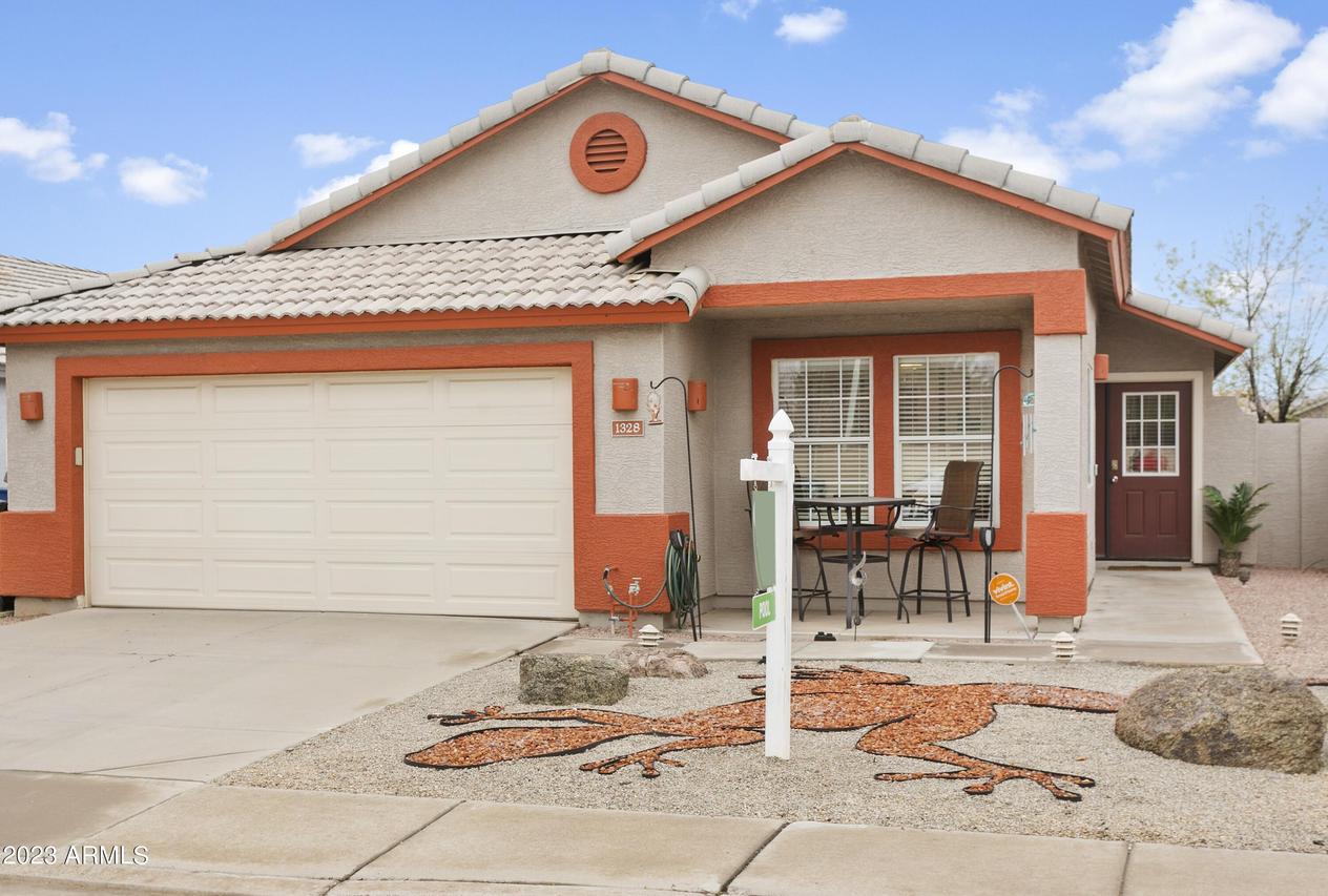 1328 E Binner Dr., Chandler, AZ 85225