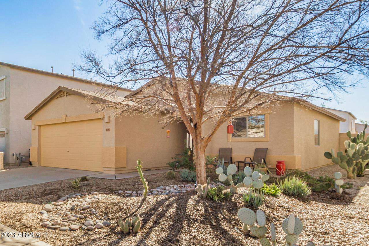 1691 E Dust Devil Dr., San Tan Valley, AZ 85143