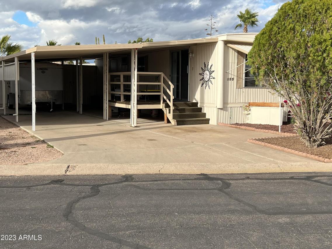 800 W Apache Tr. #105, Apache Junction, AZ 85120