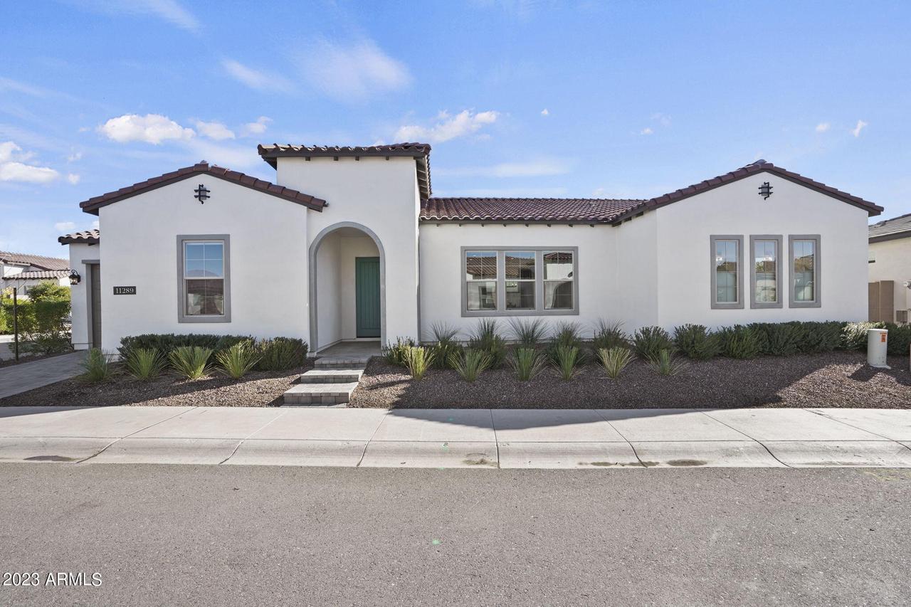 11289 N Northfield St., Surprise, AZ 85388
