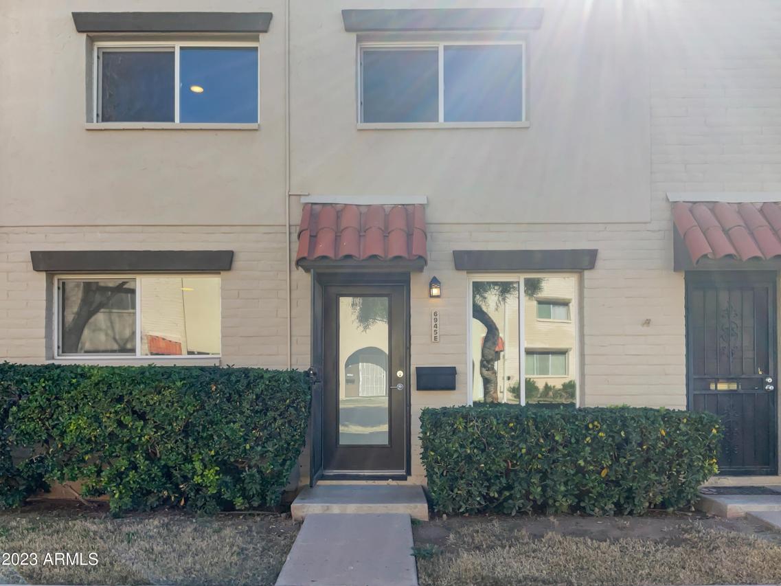 6945 E Osborn Rd. #E, Scottsdale, AZ 85251