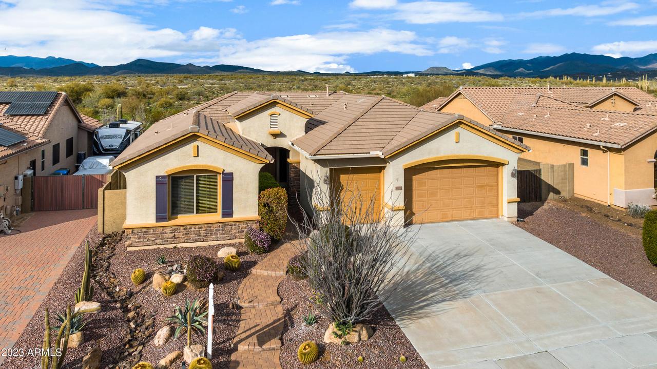 4818 W Yoosooni Dr., New River, AZ 85087