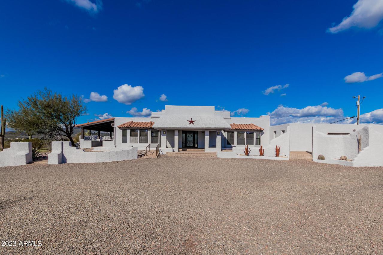 39615 N Spur Cross Rd., Cave Creek, AZ 85331
