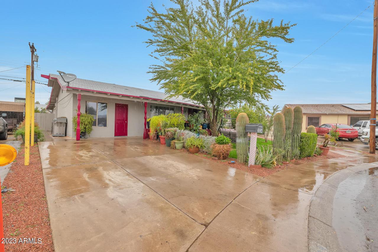 3034 N 53rd Ave., Phoenix, AZ 85031