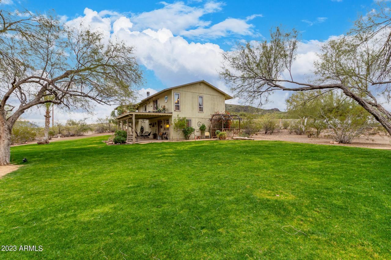 23015 N 63rd Ave., Glendale, AZ 85310