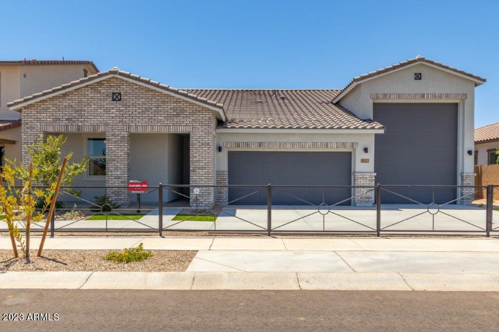 14121 W Crabapple Dr., Surprise, AZ 85387