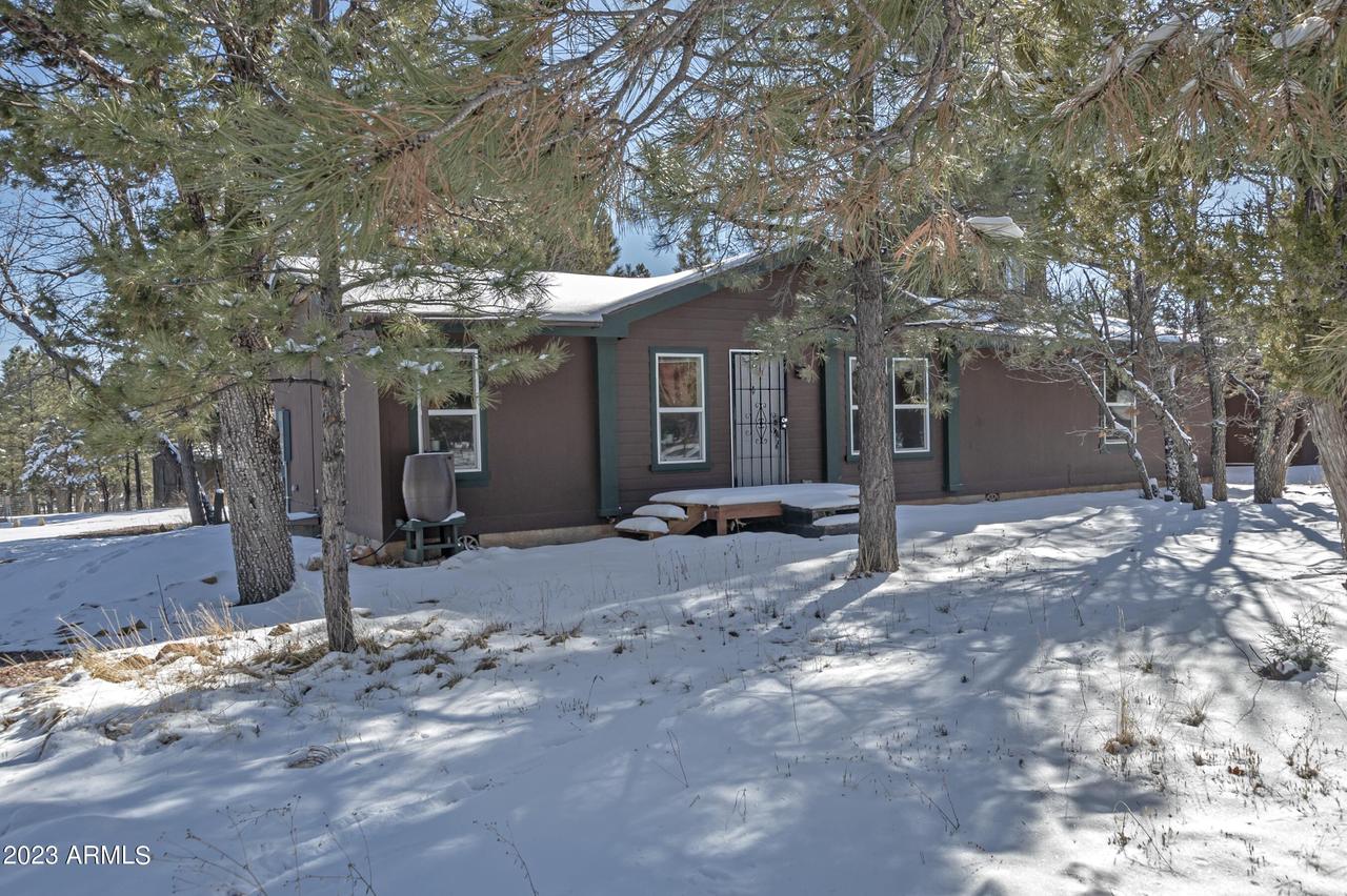 5762 Green Forest Rd., Happy Jack, AZ 86024