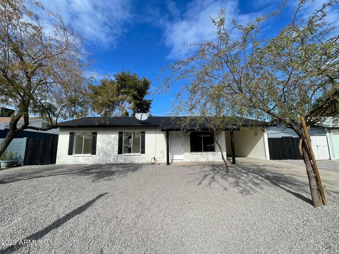 7506 W Montecito Ave., Phoenix, AZ 85033