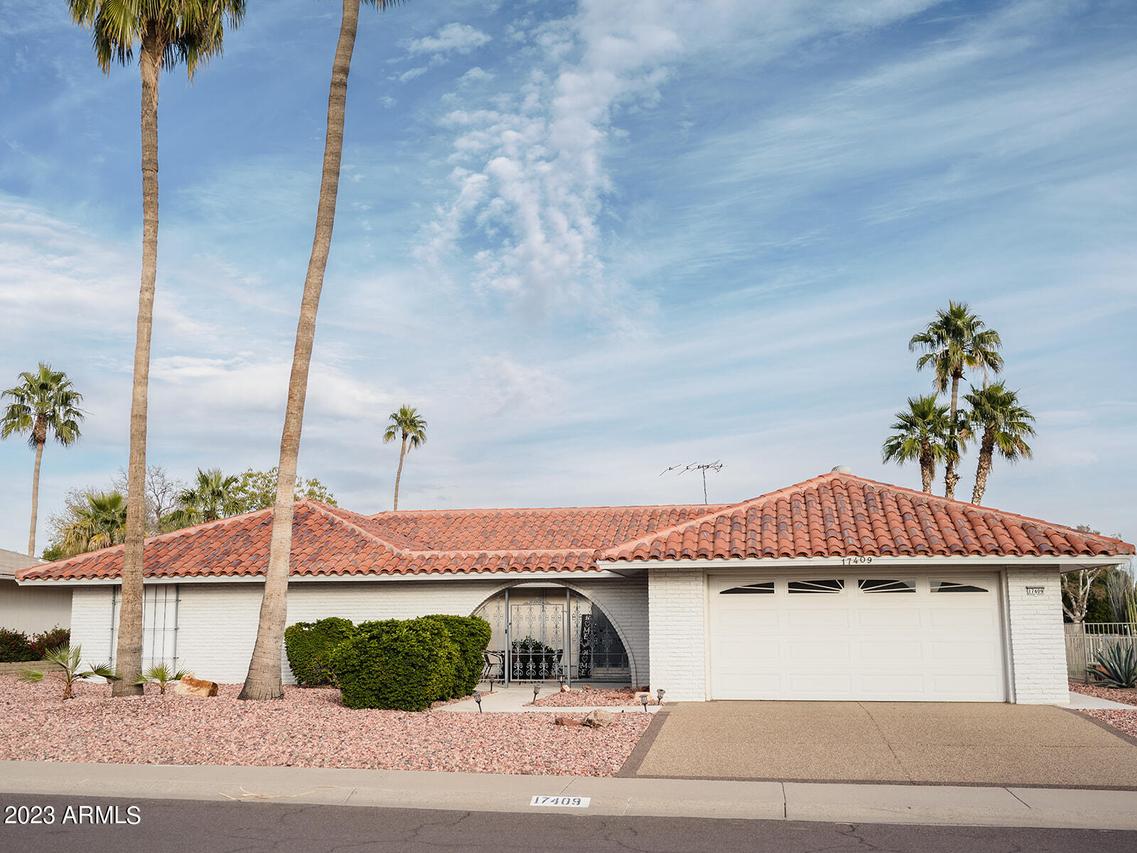 17409 N 125th Ave., Sun City West, AZ 85375