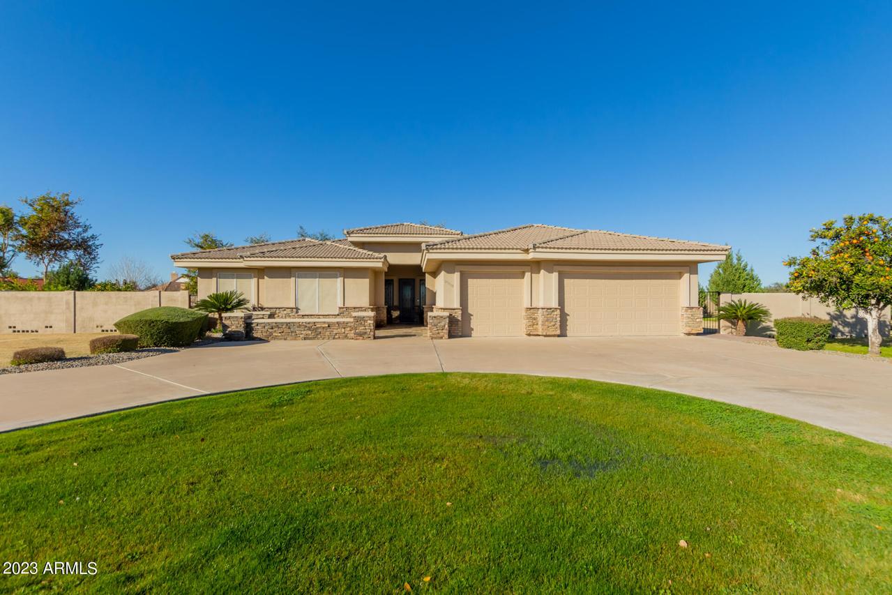 25208 S 187th Pl., Queen Creek, AZ 85142