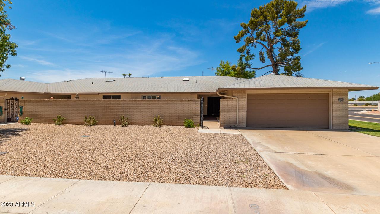 19222 N Lake Forest Dr., Sun City, AZ 85373