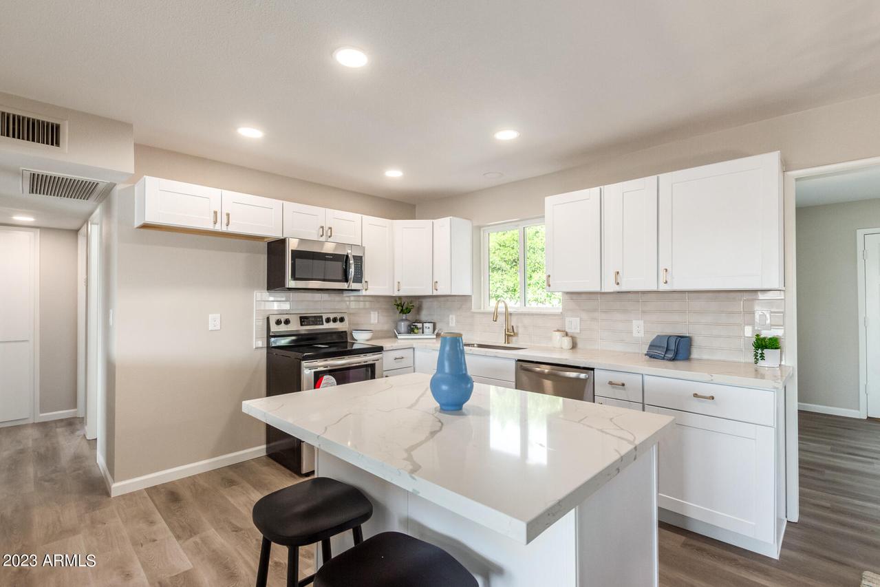 539 N 53rd Pl., Mesa, AZ 85205