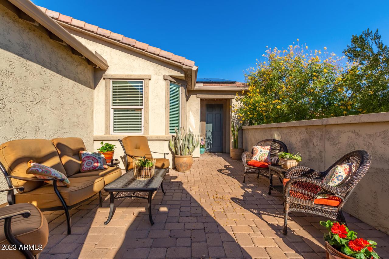 12958 W Fossil Dr., Peoria, AZ 85383