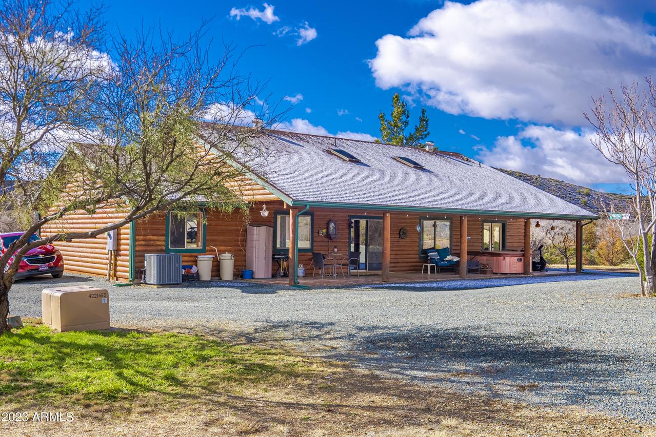 14460 Jagged Tooth Tr., Mayer, AZ 86333