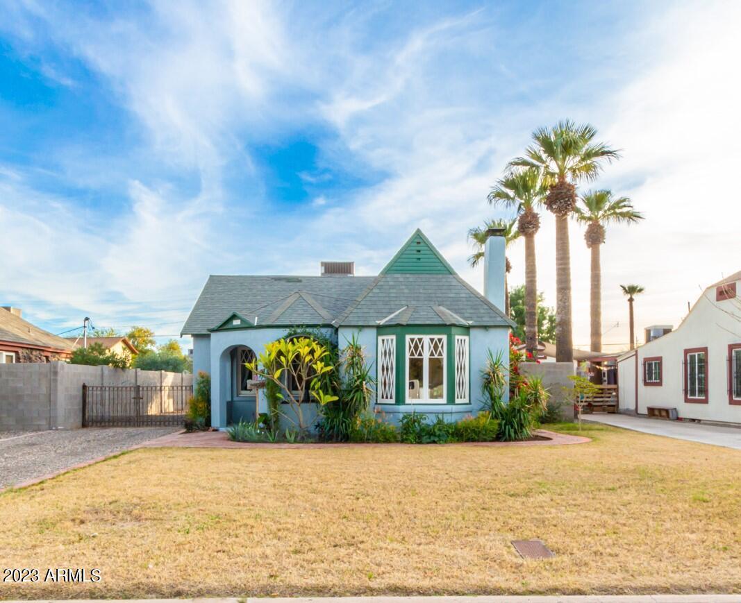 1907 W Holly St., Phoenix, AZ 85009